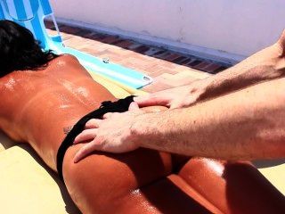 Quente latina jade legal age adolescente jantzen recebe uma massagem oleosa