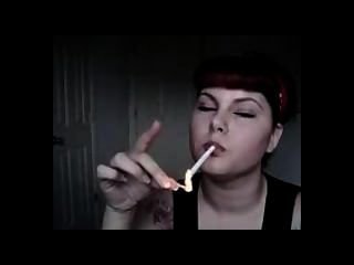 Kat valentine que fuma