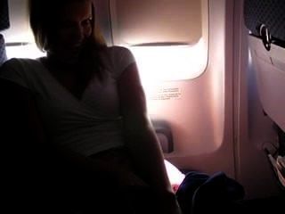 Masturbando-se no avião